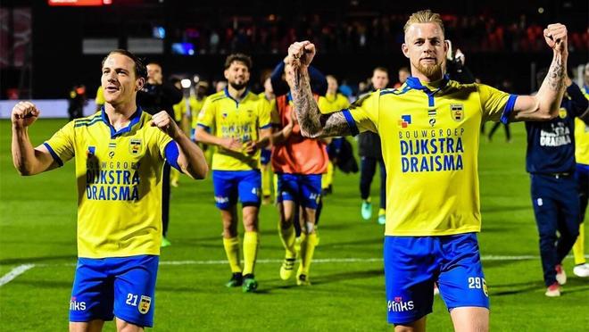 国足整体实 国足整体实