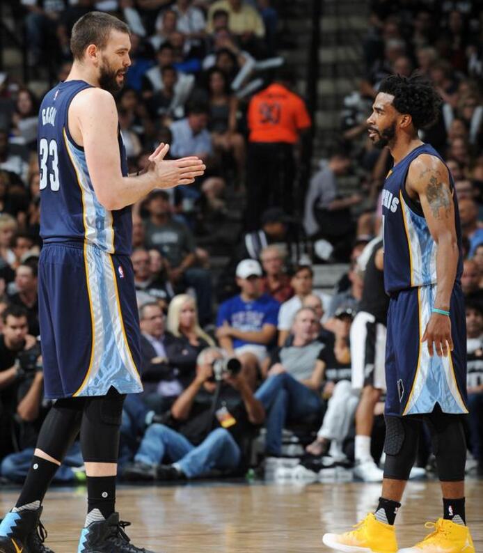 演关键角色 演关键角色